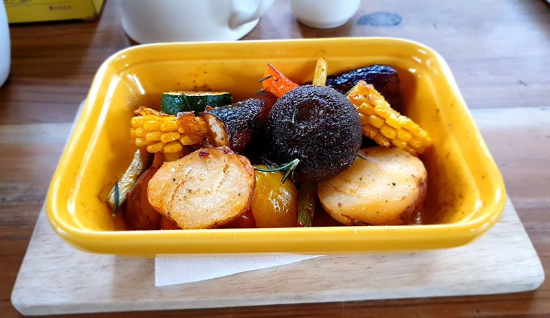 《薰衣草森林》台中新社 葷素混合蔬食餐廳 推薦