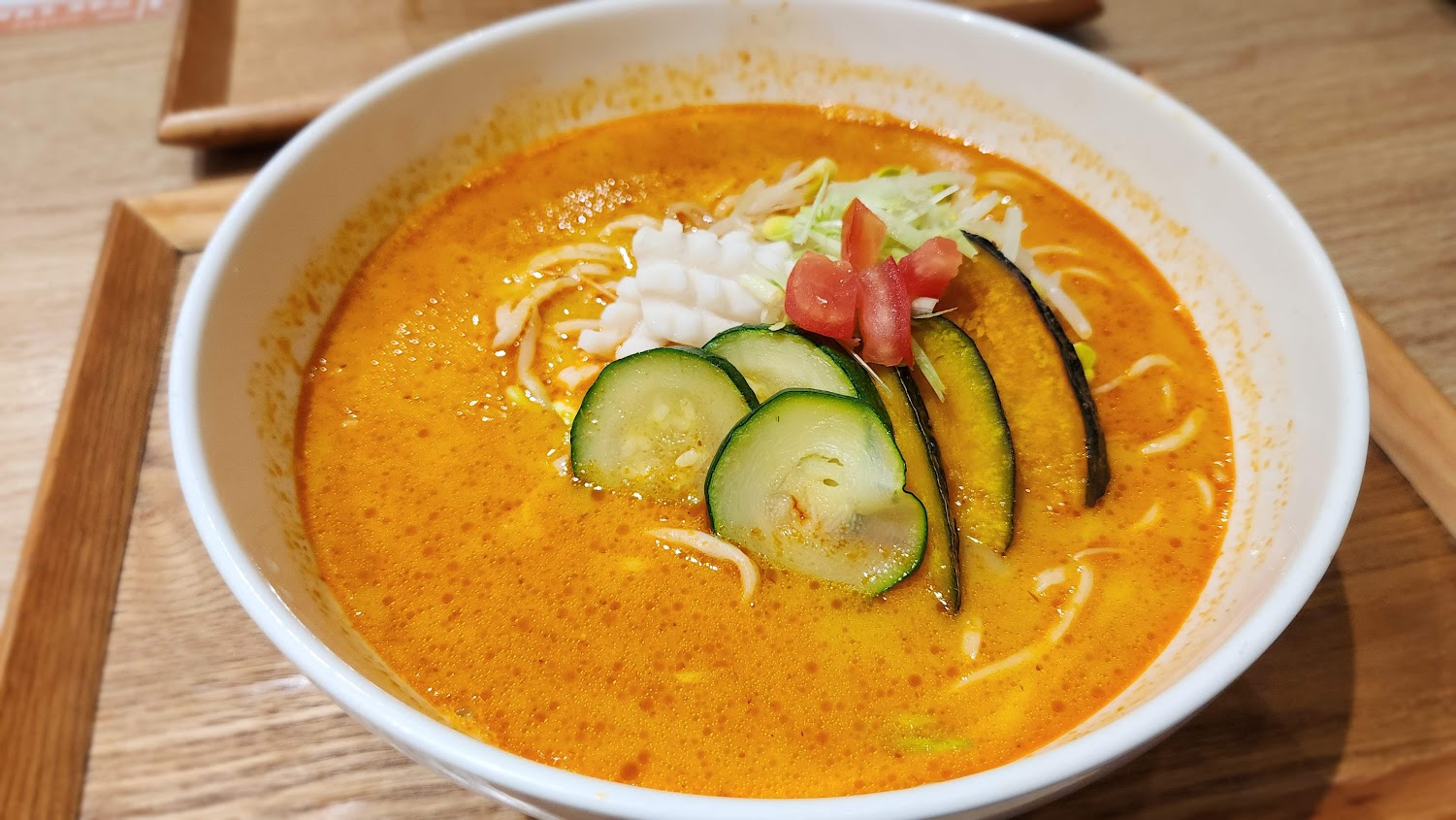 台中【阿潘家幸福蔬食】多國風味的蔬食•素食 麵&飯