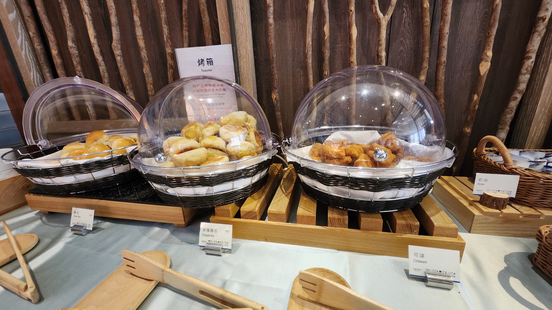 2026澎湖素食旅遊攻略|澎澄飯店開箱:港景泳池、跳島與在地蔬食美食地圖